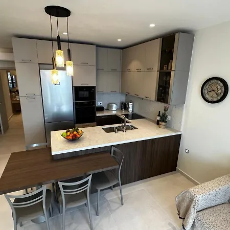 Samanthas Luxury Lejlighed *