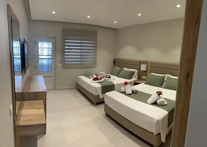 Samanthas Luxury * Haraki