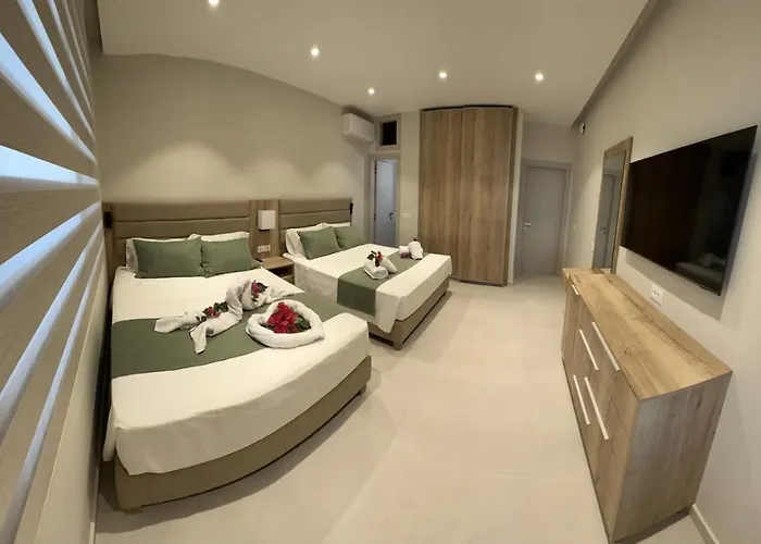 Samanthas Luxury * Haraki