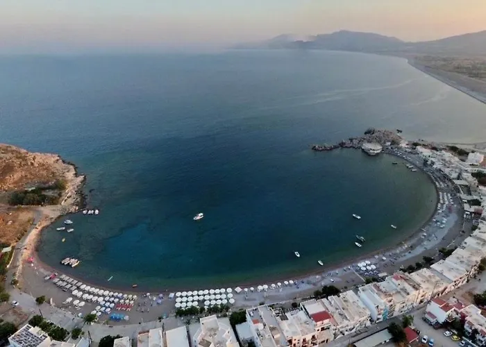 Samanthas Luxury Apartment Haraki