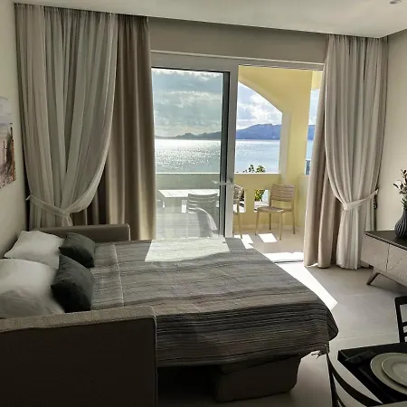 Lägenhet Samanthas Luxury Haraki